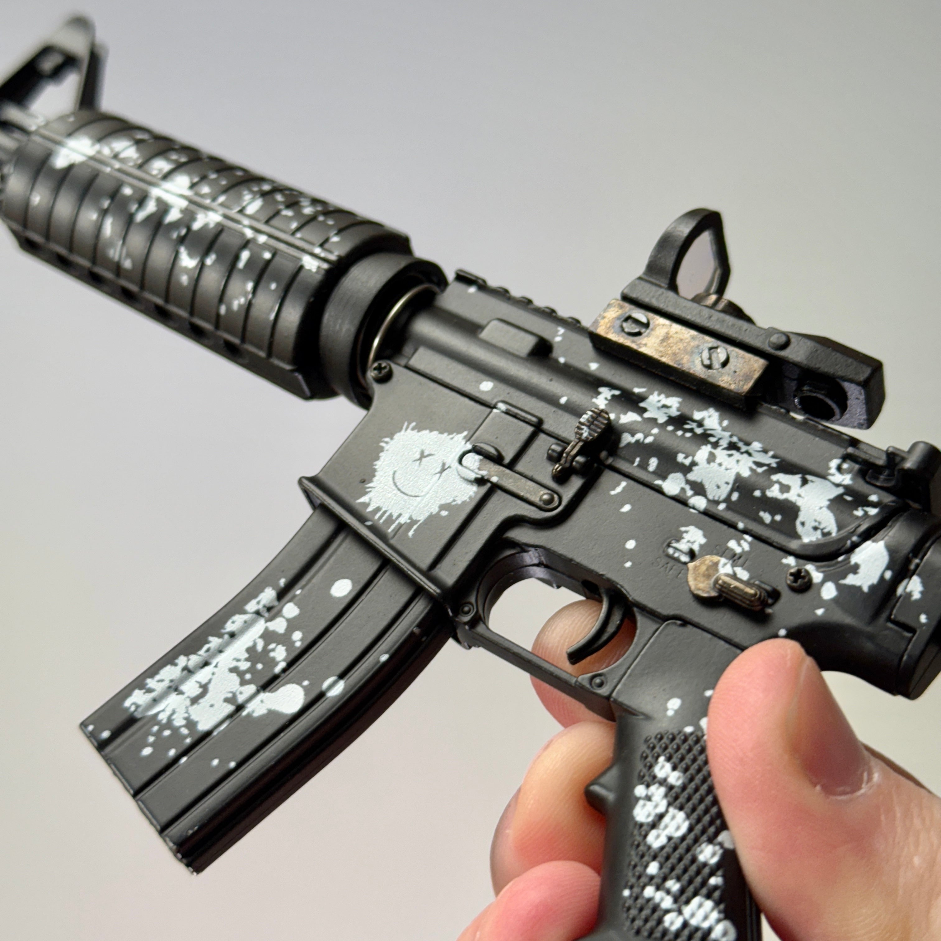 AR15 'Smile More' Model - Roman Atwood – GoatGun Models
