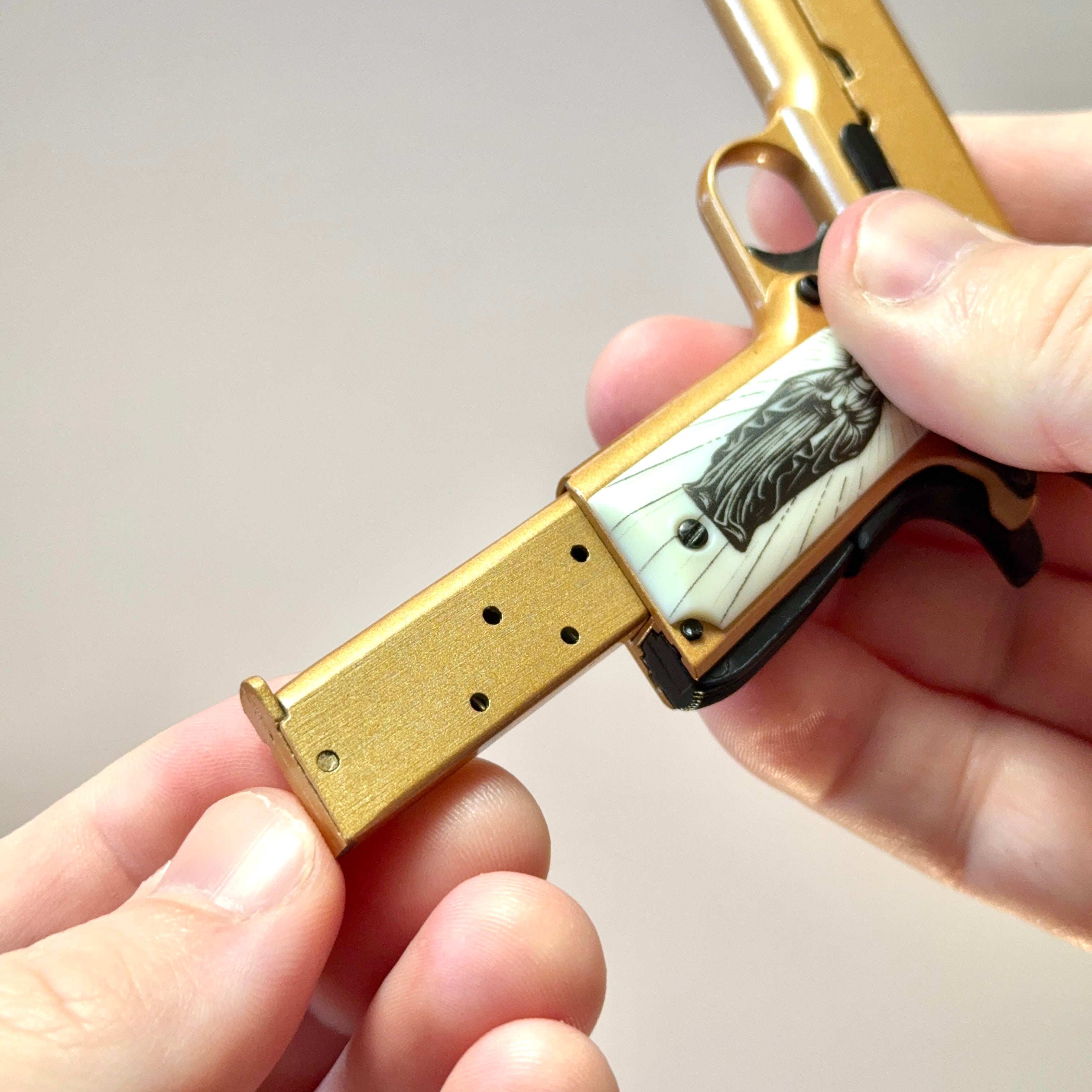 Gold 1911 'El Jefe' Limited Edition Model – GoatGun Models
