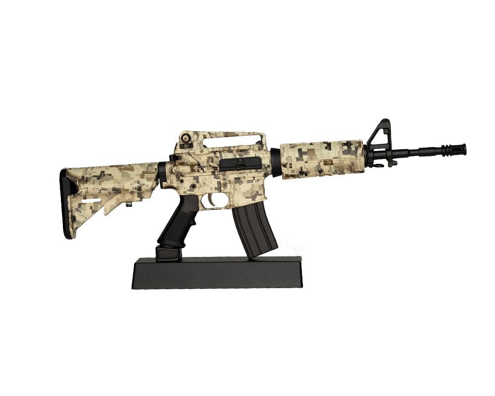 AR15 1:3 Scale Model - Camo